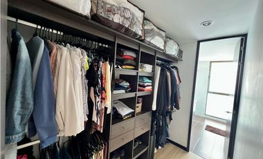 Apartamento Dúplex en Altos del Poblado