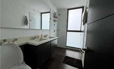 Apartamento Dúplex en Altos del Poblado