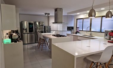 Venta de apartamento en el Poblado- Sector Alejandría, cerca santa fe