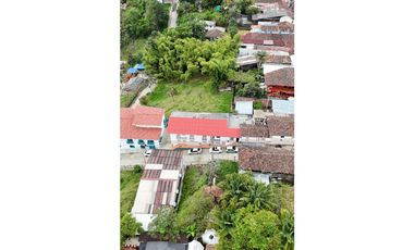 SE RENTA LOTE COMERCIAL UBICADO EN SALENTO QUINDIO