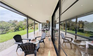 Casa Campestre en Arriendo Rionegro Vereda El Carmín