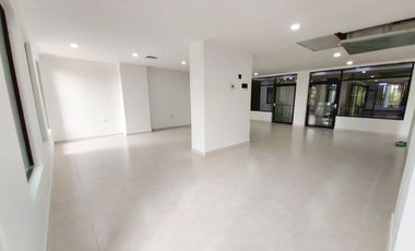 Alquiler de oficina sector Oviedo el Poblado 8376920