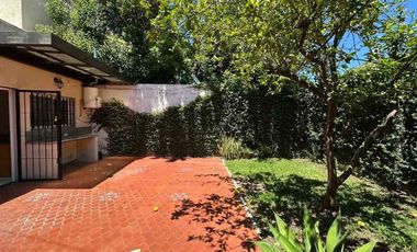 Casa en alquiler en Parque Quirno