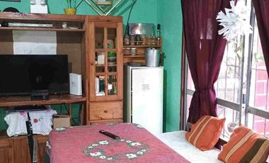 VENTA CASA 3 AMB VARELA CON LOCAL Y DPTOS PARA ALQ