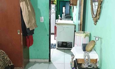 VENTA CASA 3 AMB VARELA CON LOCAL Y DPTOS PARA ALQ