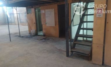 Industrial en Arriendo en AV, Dorsal \ Av. Fermín Vivaceta - Se arrienda galpón industrial UF 50.