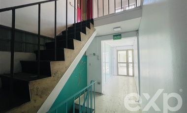 Oficina en Arriendo en Avda. El Bosque/ Eliodoro Yáñez