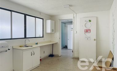 Oficina en Arriendo en Avda. El Bosque/ Eliodoro Yáñez