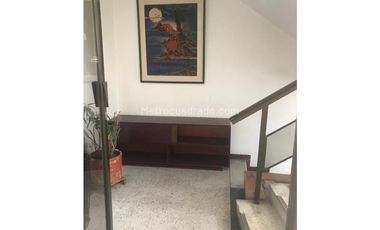 Edificio de Oficinas en Venta, GALERIAS