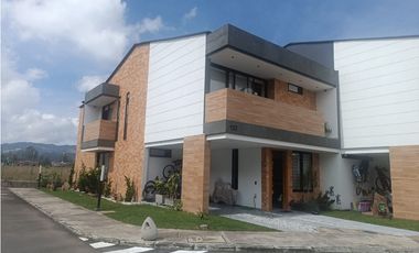 CASA FINCA EN LA CEJA - ANTIOQUIA