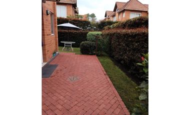 VENDO HERMOSA CASA EN CONJUNTO CERRADO EN BOJACA - CHIA