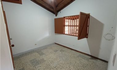 Arriendo finca en La Ceja - uso residencial o comercial