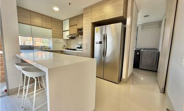 Apartamento amoblado en Provenza piso 31