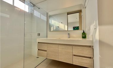 Apartamento amoblado en Provenza piso 31
