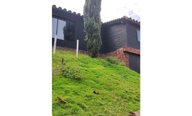SE VENDE LOTE EN MEDELLIN