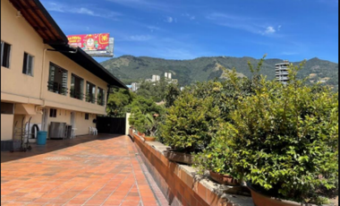 SE VENDE LOTE EN MEDELLIN