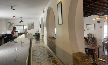 SE VENDE LOTE EN MEDELLIN