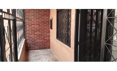 SE VENDE CASA EN EL BARRIO MANATIAL DE FLORIDABLANCA SANTANDER