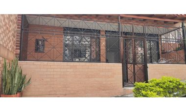 SE VENDE CASA EN EL BARRIO MANATIAL DE FLORIDABLANCA SANTANDER