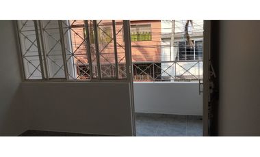SE VENDE CASA EN EL BARRIO MANATIAL DE FLORIDABLANCA SANTANDER