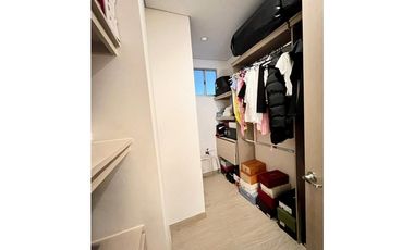ARRIENDO APARTAMENTO EN PORTAL DE GENOVES