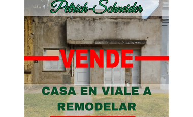 Se vende casa en Viale a Remodelar, sobre calle 9 de julio