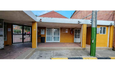 Casa en Venta en Cerezos del Recreo Etapa II, Bosa