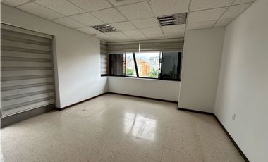 VENDO PISO DE OFICINAS EN EDIF. TEMPO ll
