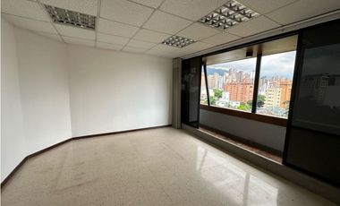 VENDO PISO DE OFICINAS EN EDIF. TEMPO ll
