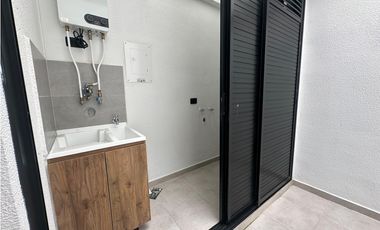 SE RENTA ESPECTACULAR CASA PARA ESTRENAR EN CERRITOS