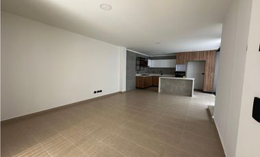 SE RENTA ESPECTACULAR CASA PARA ESTRENAR EN CERRITOS