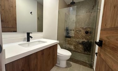 SE RENTA ESPECTACULAR CASA PARA ESTRENAR EN CERRITOS