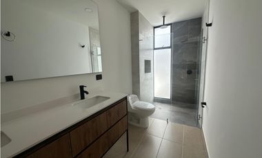 SE RENTA ESPECTACULAR CASA PARA ESTRENAR EN CERRITOS