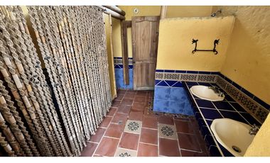 VENTA DE FINCA PEQUEÑA EN QUIMBAYA, QUINDO, COLOMBIA