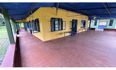 VENTA DE FINCA PEQUEÑA EN QUIMBAYA, QUINDO, COLOMBIA