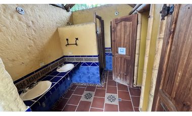 VENTA DE FINCA PEQUEÑA EN QUIMBAYA, QUINDO, COLOMBIA