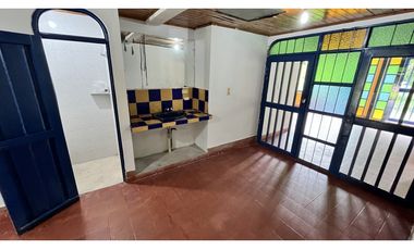 VENTA DE FINCA PEQUEÑA EN QUIMBAYA, QUINDO, COLOMBIA