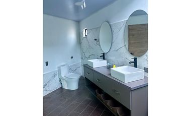 Casa campestre en Venta En Vereda Las Mercedes Marinilla