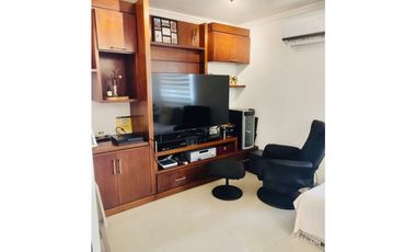 SE VENDE EXCLUSIVA Y AMPLIA CASA EN CONJUNTO EN VILLA SANTOS