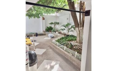 SE VENDE EXCLUSIVA Y AMPLIA CASA EN CONJUNTO EN VILLA SANTOS