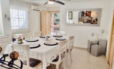 SE VENDE EXCLUSIVA Y AMPLIA CASA EN CONJUNTO EN VILLA SANTOS