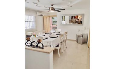 SE VENDE EXCLUSIVA Y AMPLIA CASA EN CONJUNTO EN VILLA SANTOS