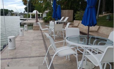 El Peñón Espectacular Casa Campestre Californiana