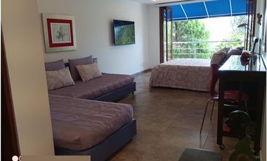 El Peñón Espectacular Casa Campestre Californiana