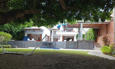 El Peñón Espectacular Casa Campestre Californiana