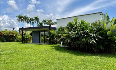 Casa campestre en condominio para la venta en Cerritos, Pereira!!!