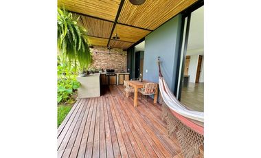 Casa campestre en condominio para la venta en Cerritos, Pereira!!!