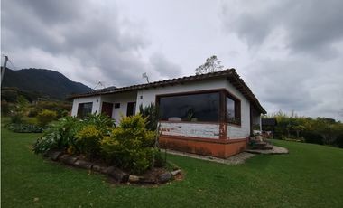 Casa amoblada en Arriendo en El Carmen de Viboral