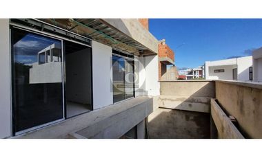 VENTA DE CASA NUEVA MODERNA FULL ACABADOS 