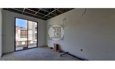 VENTA DE CASA NUEVA MODERNA FULL ACABADOS 